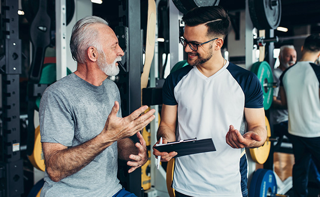 man-with-clipboard-personal-training-achieve-therapy-grand-forks-mn-nd